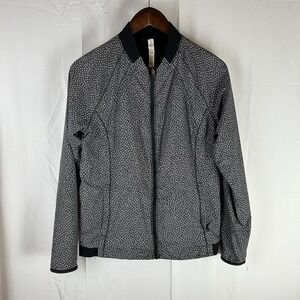 Lululemon‎ Hit It Jacket Women Sz 8 Frozen Fizz White Black Swift Ultra Full Zip